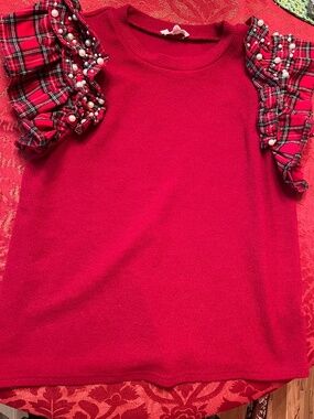 Jodifl red top in a small